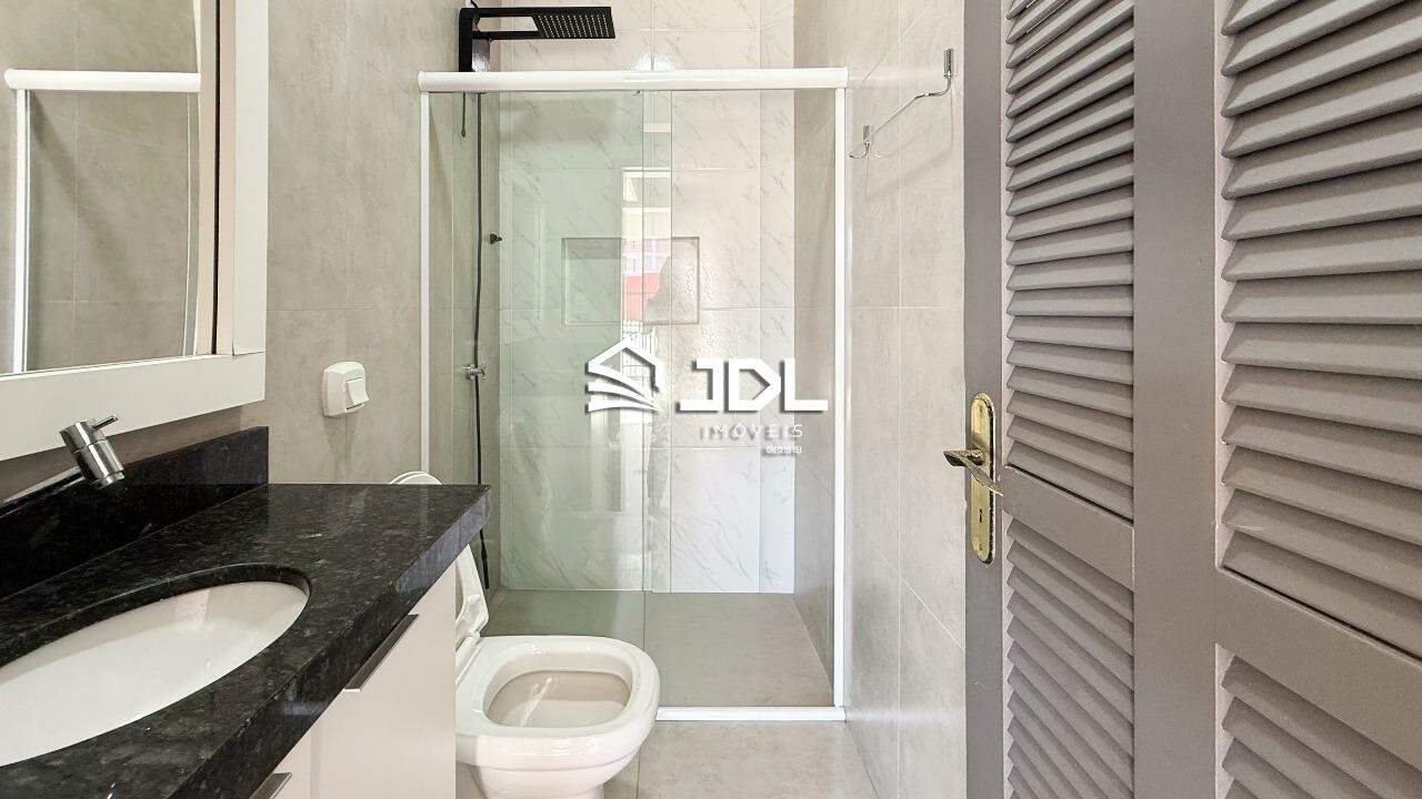 Casa à venda no bairro Centro: 