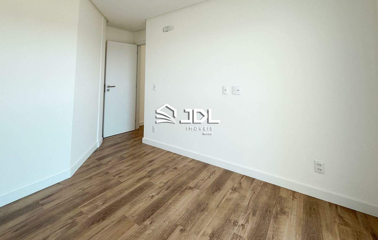 Apartamento à venda no bairro Centro: