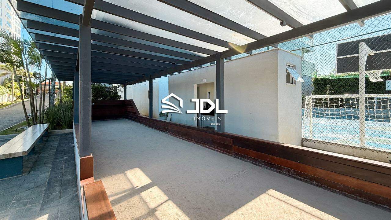 Apartamento à venda no bairro Centro: