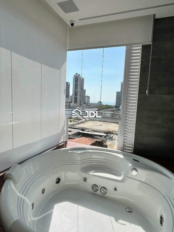 Apartamento à venda no bairro Porto Belo: