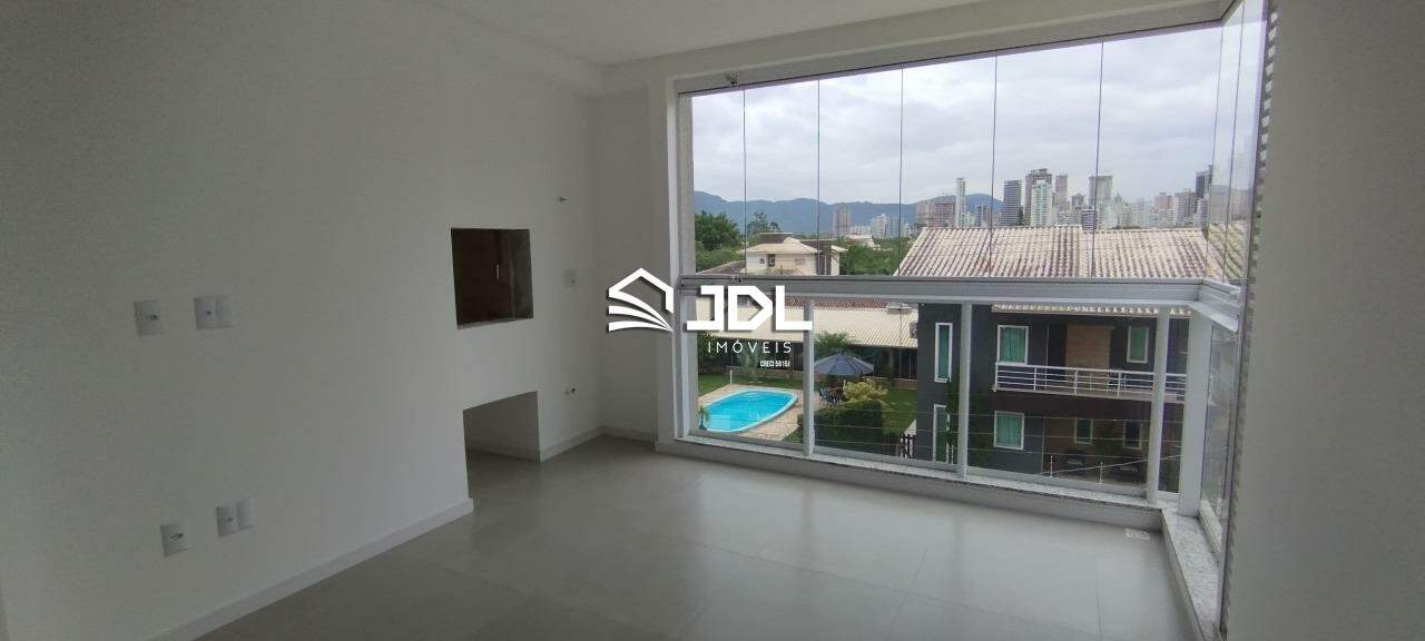 Apartamento à venda no bairro Porto Belo:
