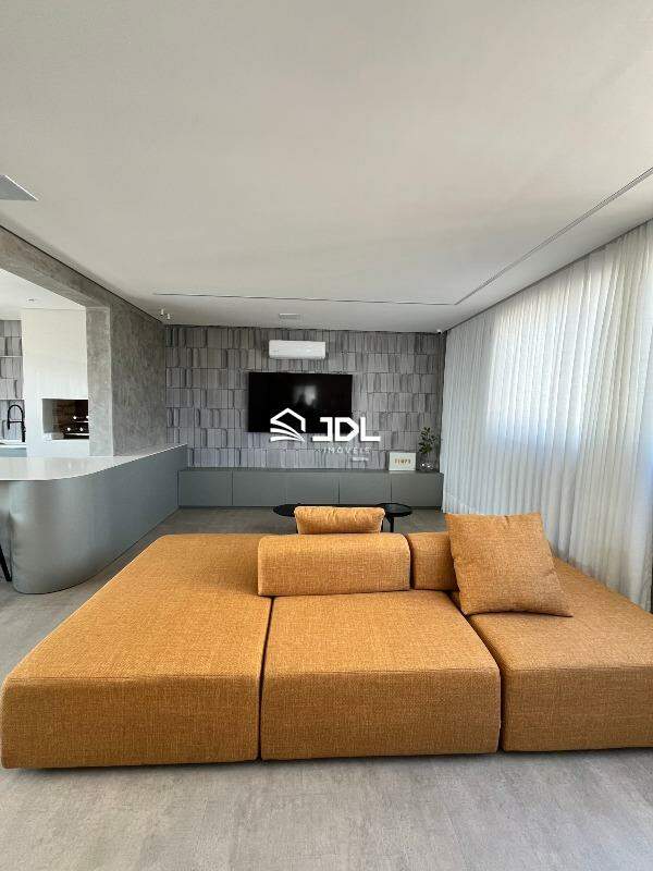 Apartamento à venda no bairro Porto Belo: