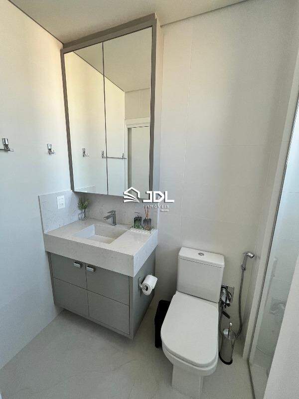 Apartamento à venda no bairro Porto Belo: 