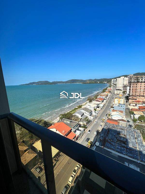 Apartamento à venda no bairro Porto Belo: 