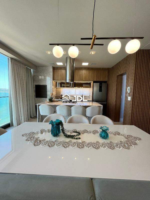 Apartamento à venda no bairro Porto Belo: 