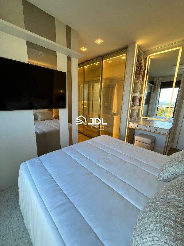 Apartamento à venda no bairro Porto Belo: 