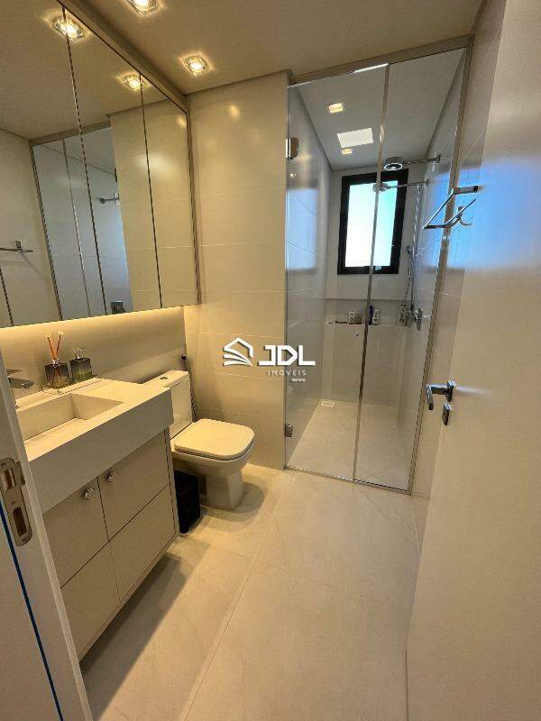 Apartamento à venda no bairro Porto Belo: 
