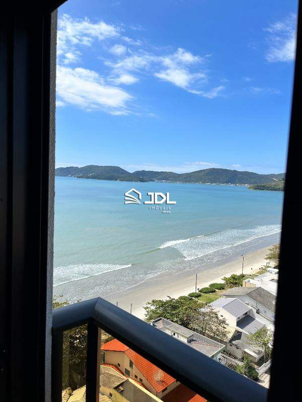 Apartamento à venda no bairro Porto Belo: 