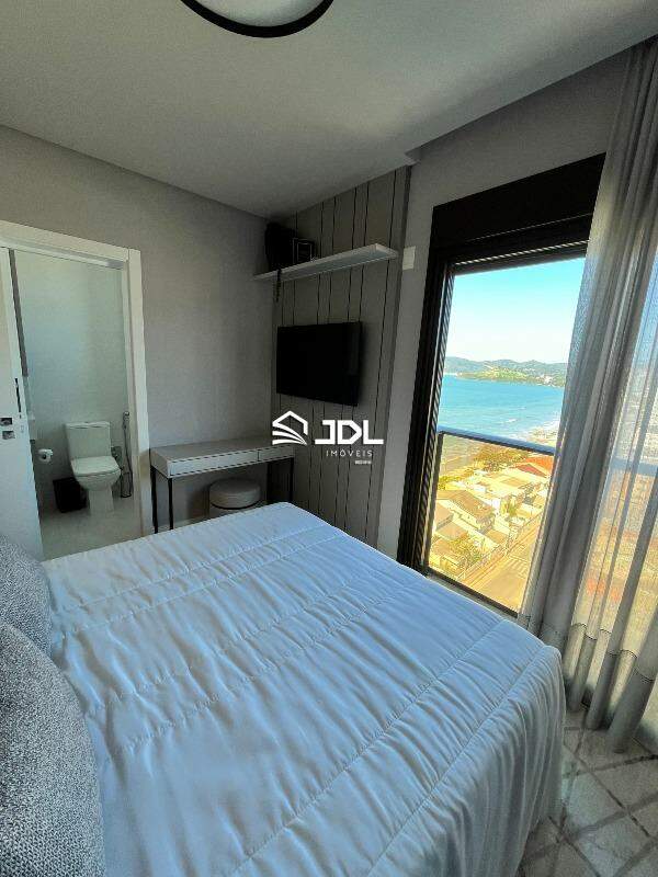 Apartamento à venda no bairro Porto Belo: 
