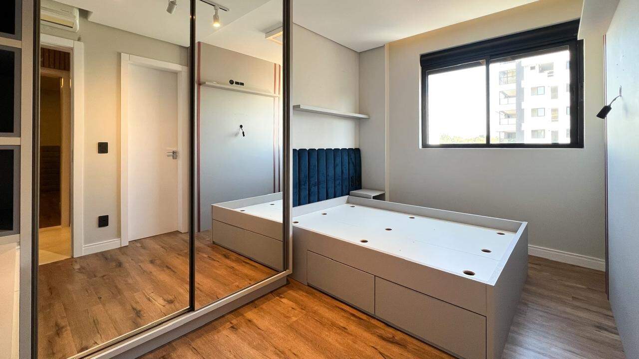 Apartamento à venda no bairro Vila Nova: 