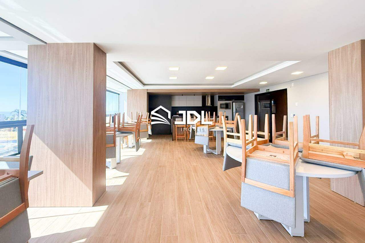 Apartamento à venda no bairro Centro: 