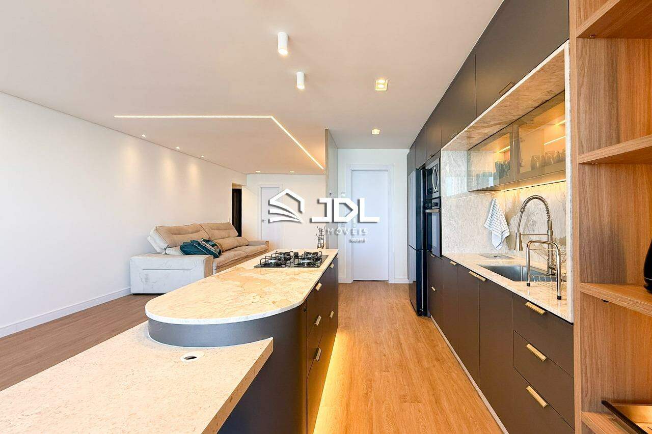 Apartamento à venda no bairro Centro: 