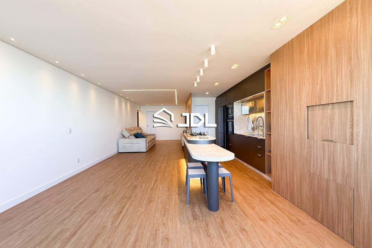 Apartamento à venda no bairro Centro: 