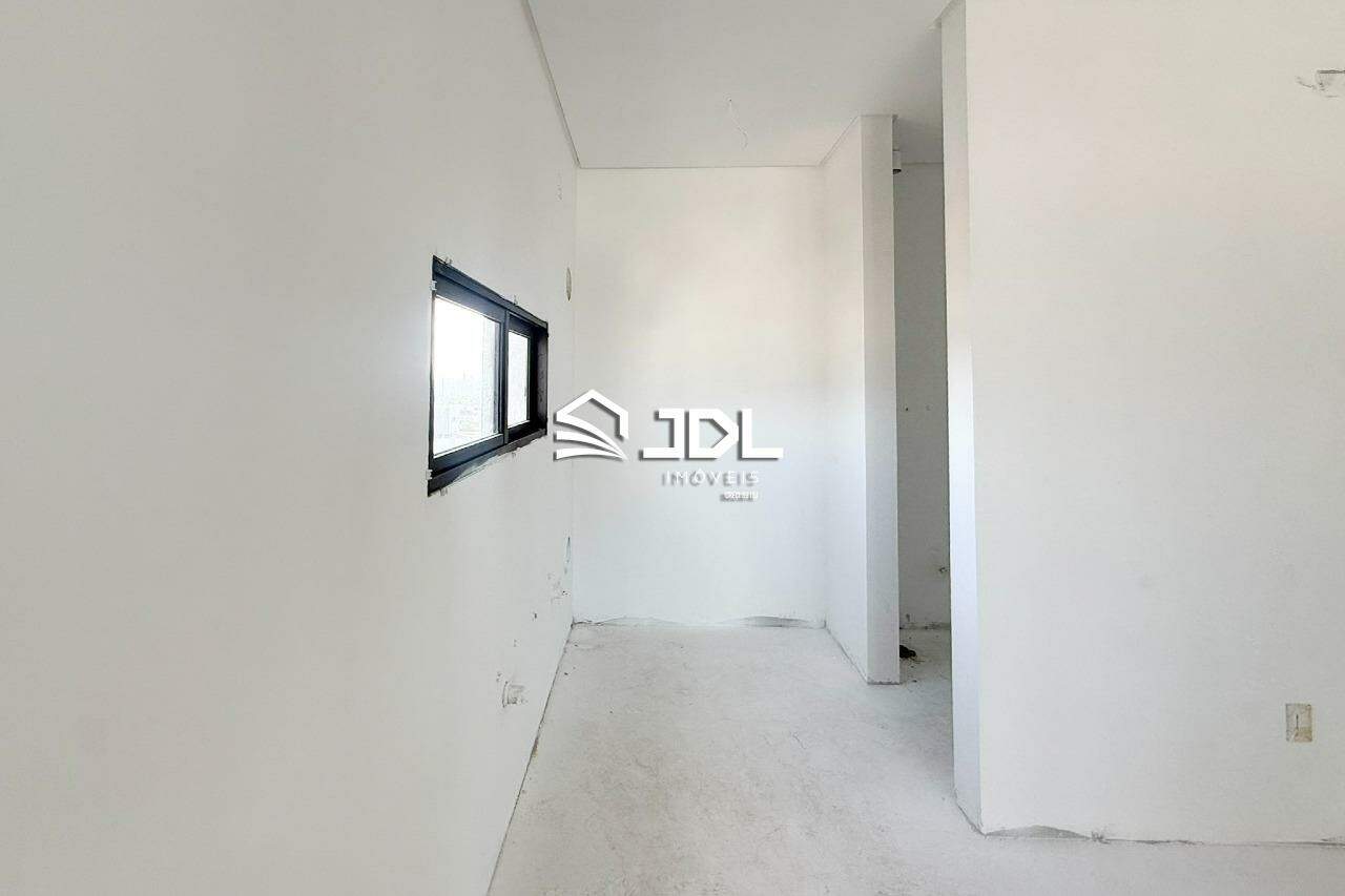 Apartamento à venda no bairro Centro: 