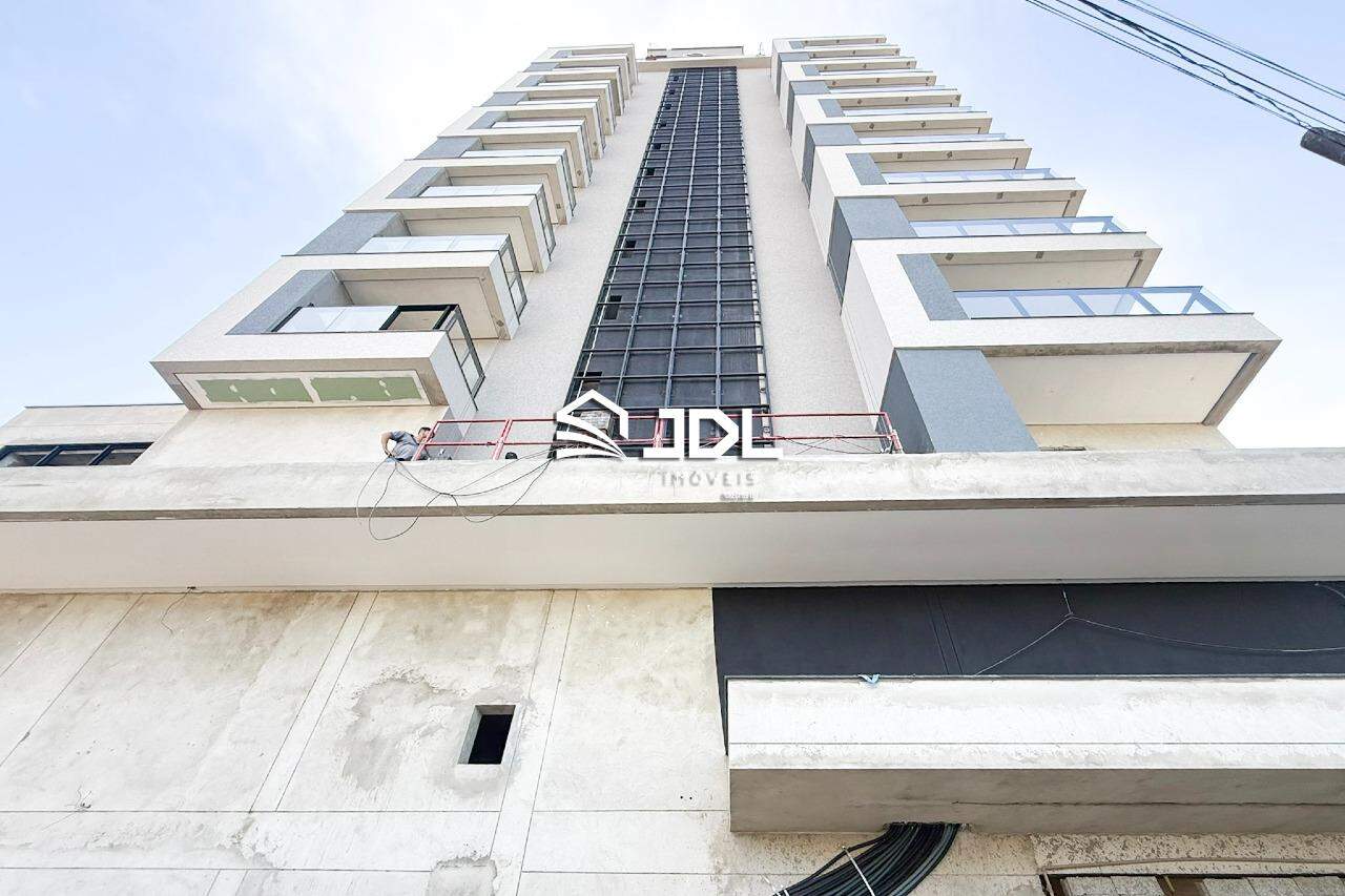 Apartamento à venda no bairro Centro: 