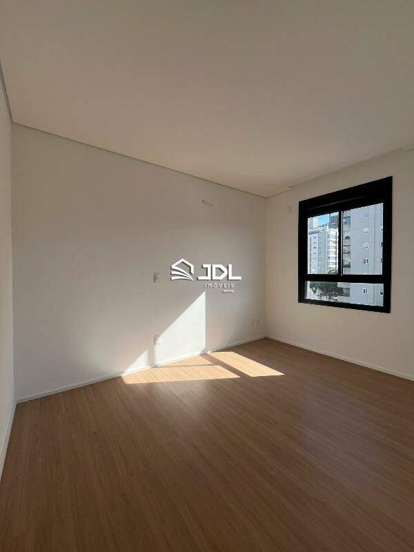 Apartamento à venda no bairro Jardim Blumenau: 