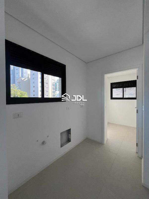 Apartamento à venda no bairro Jardim Blumenau: 