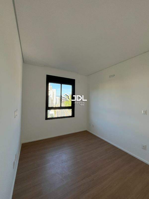Apartamento à venda no bairro Jardim Blumenau: 