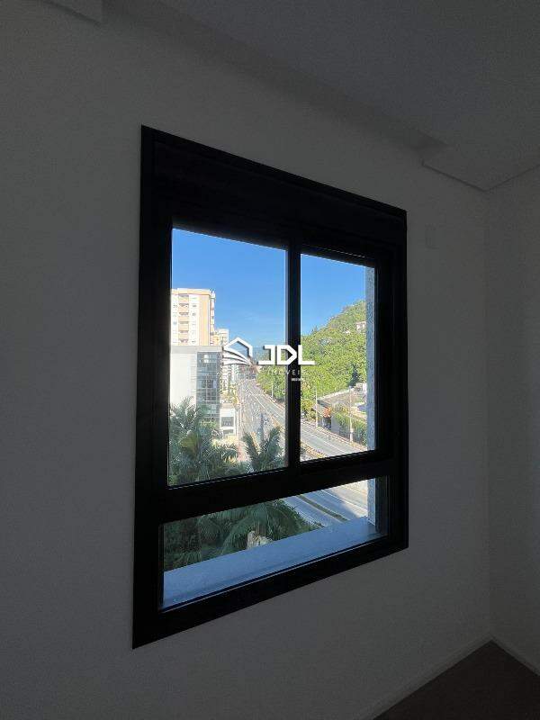 Apartamento à venda no bairro Jardim Blumenau: 