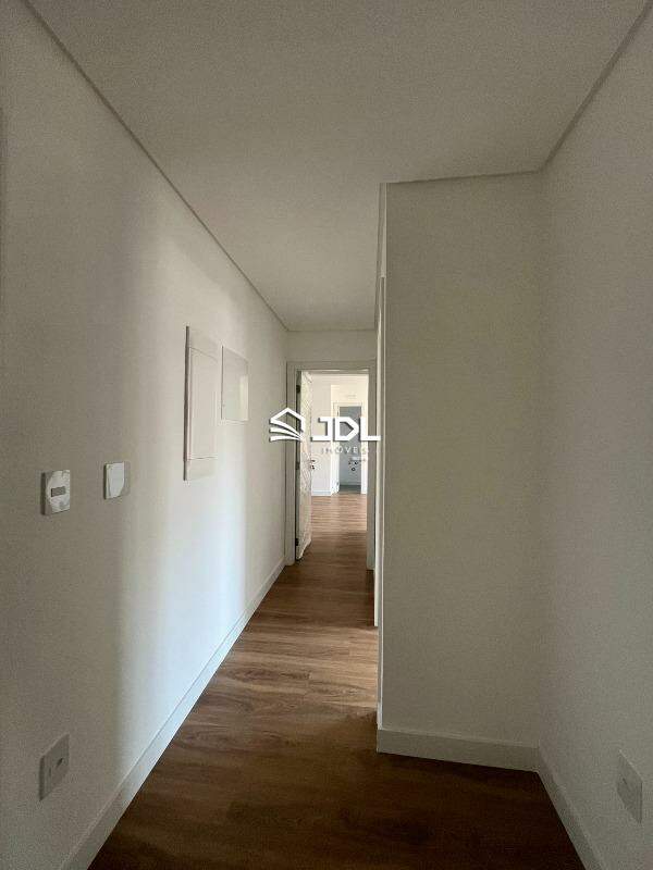 Apartamento à venda no bairro Victor Konder: 