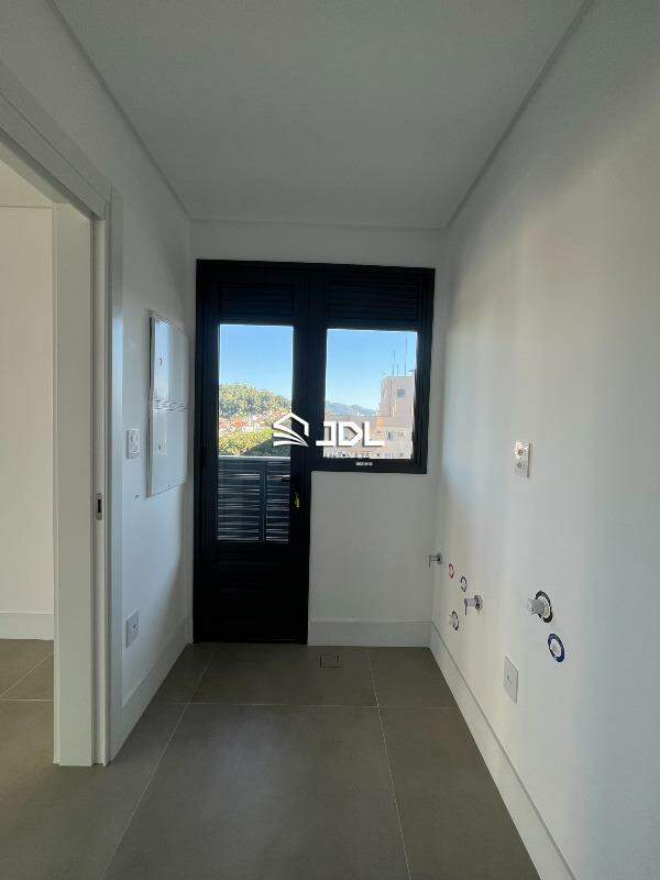 Apartamento à venda no bairro Victor Konder: 