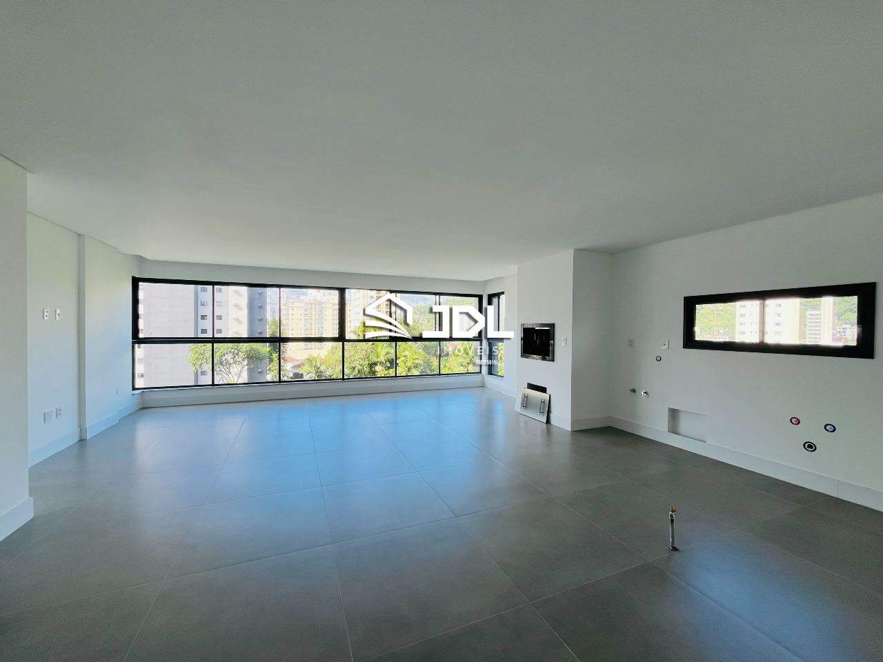 Apartamento à venda no bairro Victor Konder: 