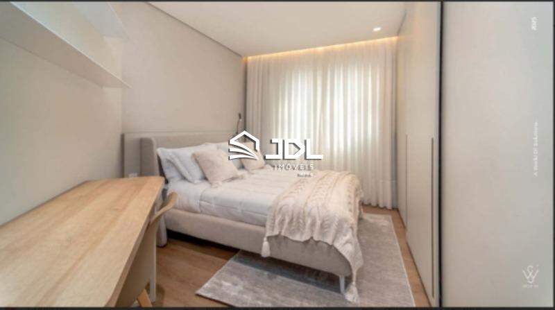Apartamento à venda no bairro Barra Sul: 