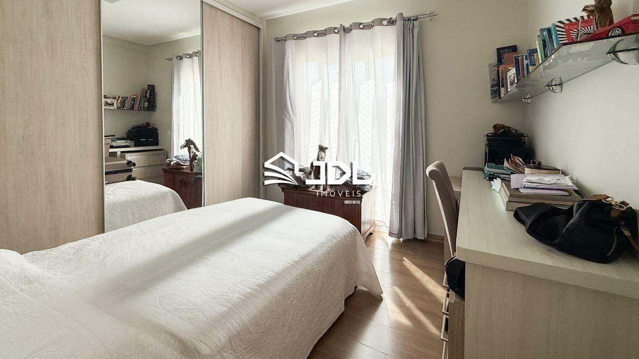 Apartamento à venda no bairro Centro: 