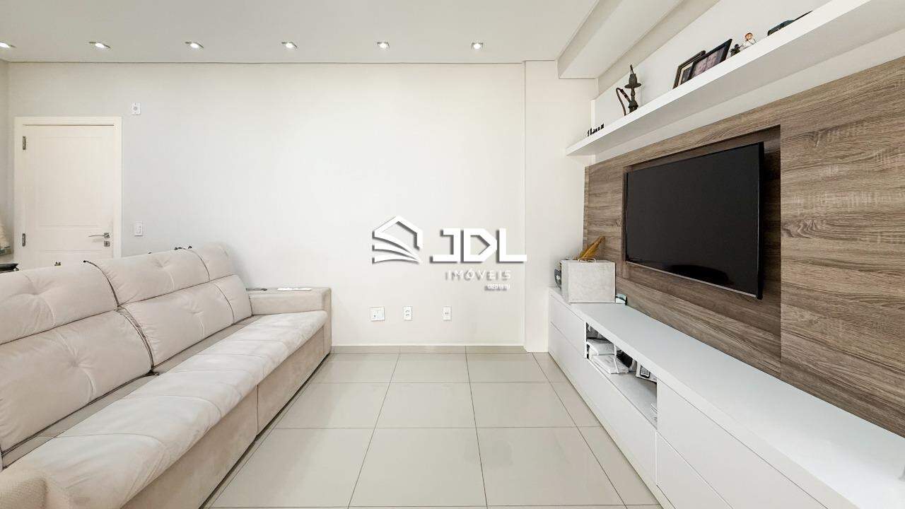 Apartamento à venda no bairro Centro: 