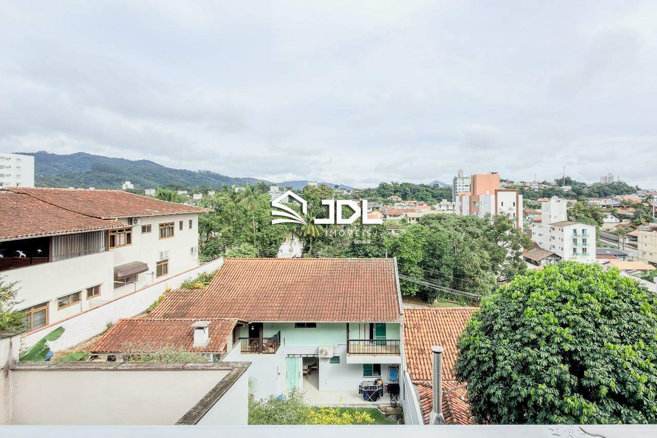 Casa à venda no bairro Água Verde: 