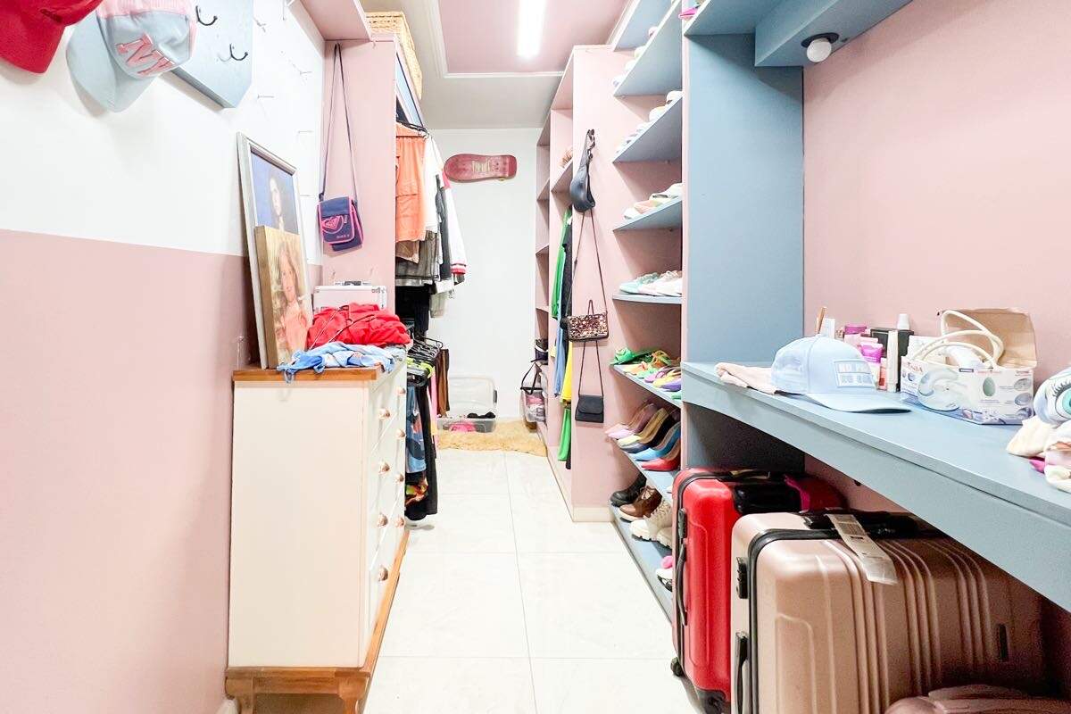 Apartamento Duplex à venda no bairro Ponta Aguda: