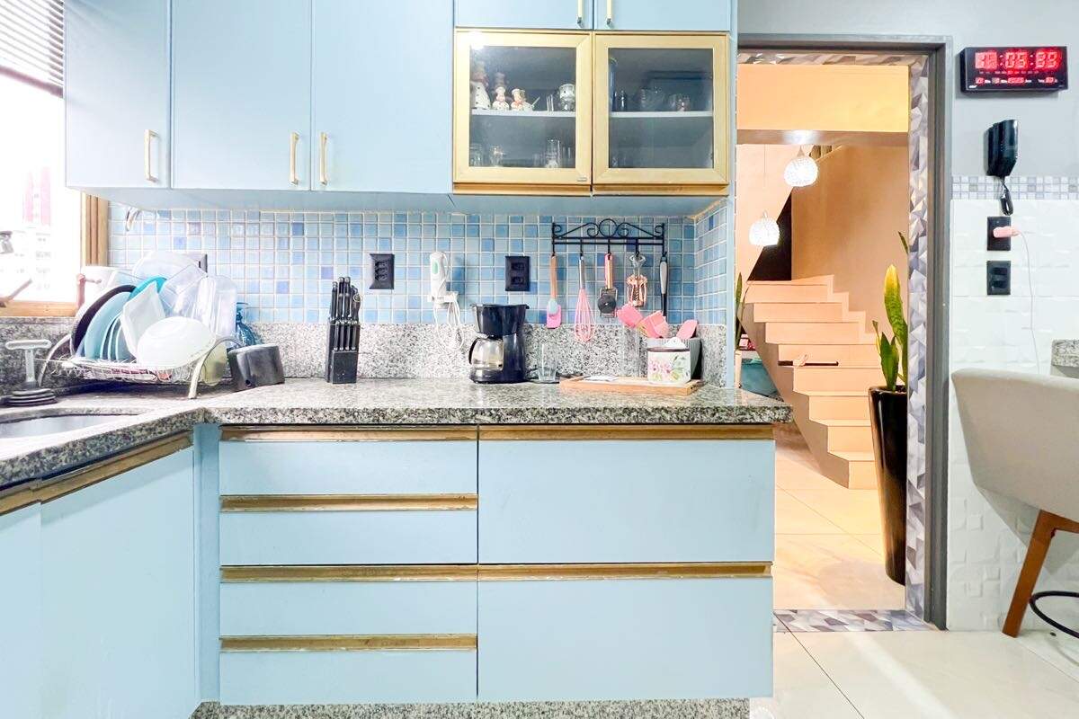 Apartamento Duplex à venda no bairro Ponta Aguda: