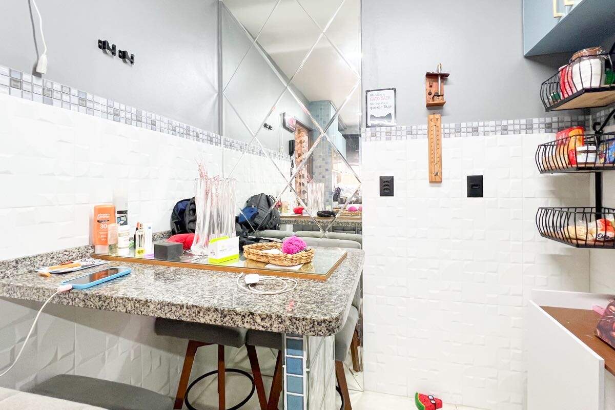 Apartamento Duplex à venda no bairro Ponta Aguda: