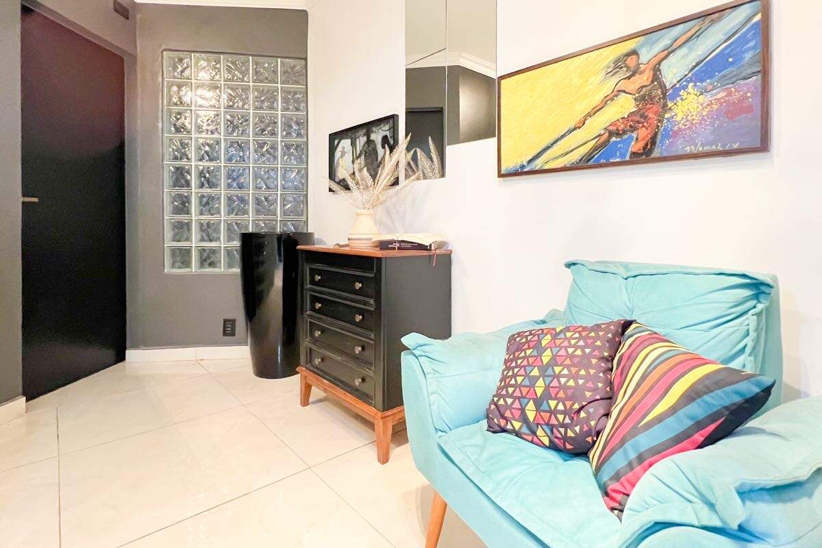 Apartamento Duplex à venda no bairro Ponta Aguda: