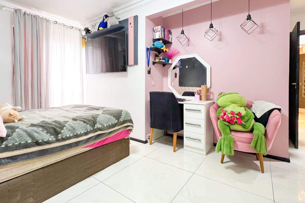 Apartamento Duplex à venda no bairro Ponta Aguda: