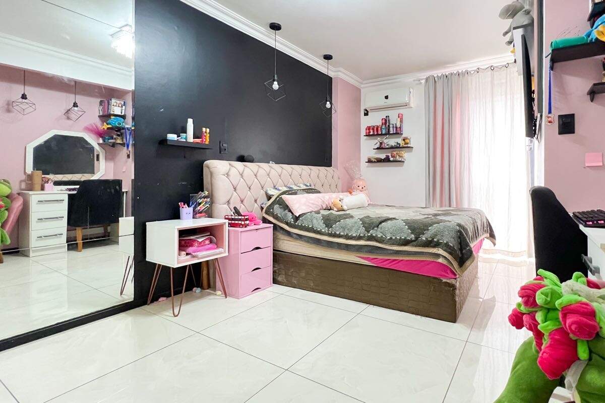 Apartamento Duplex à venda no bairro Ponta Aguda: