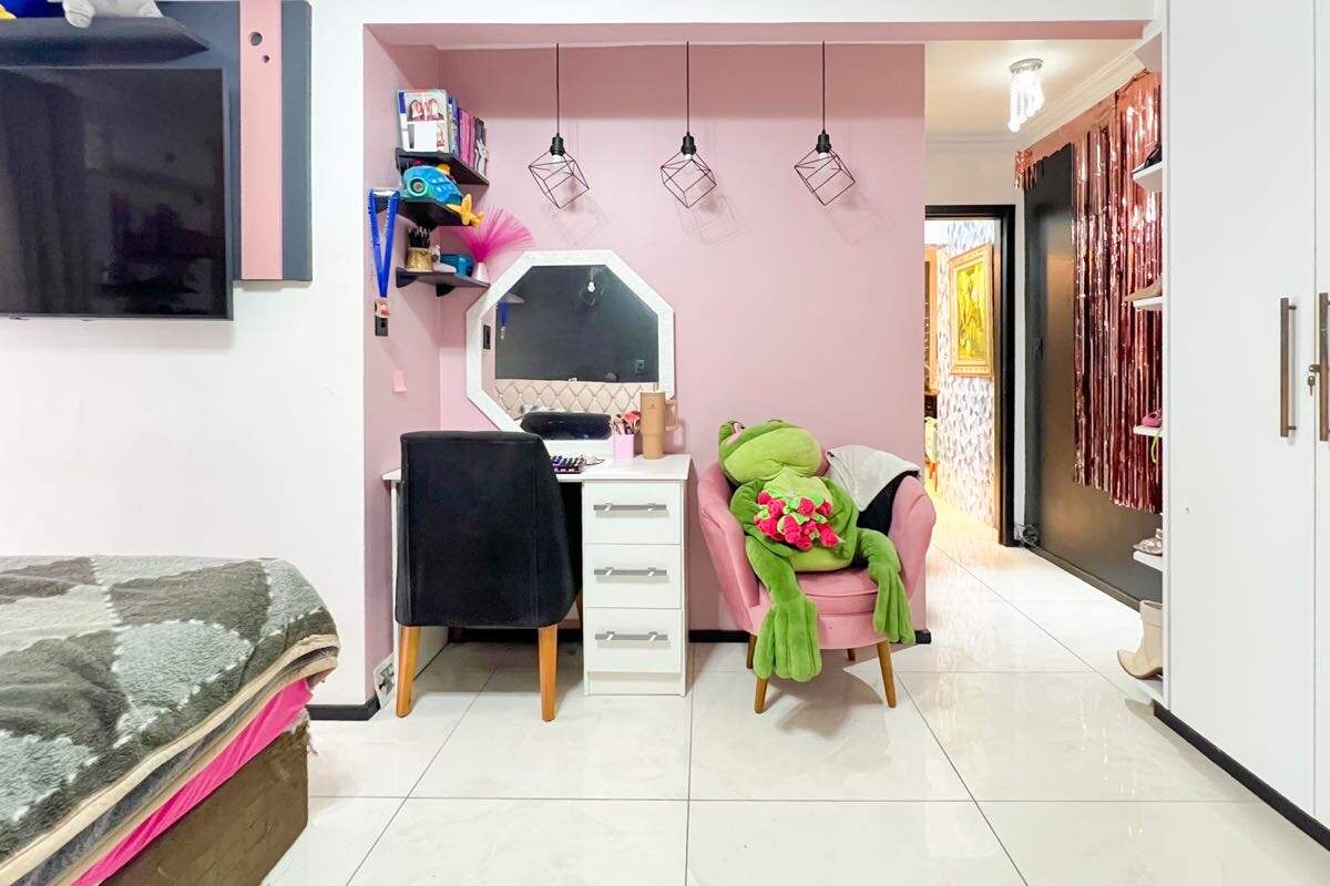 Apartamento Duplex à venda no bairro Ponta Aguda: