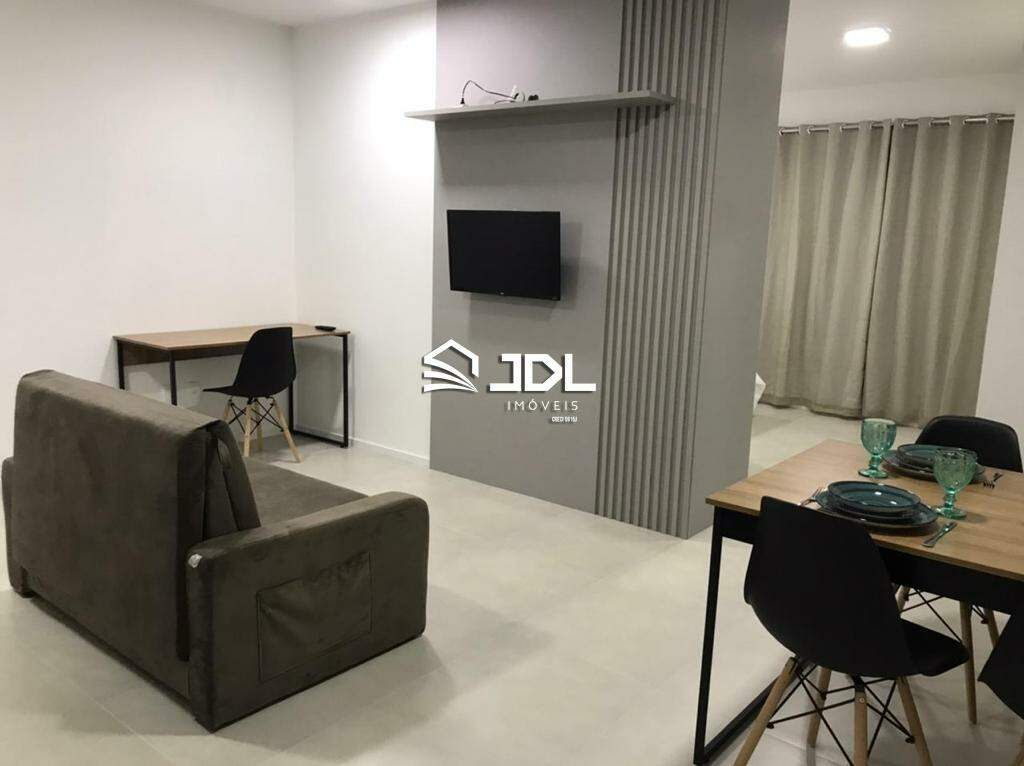 Apartamento à venda no bairro Velha: 