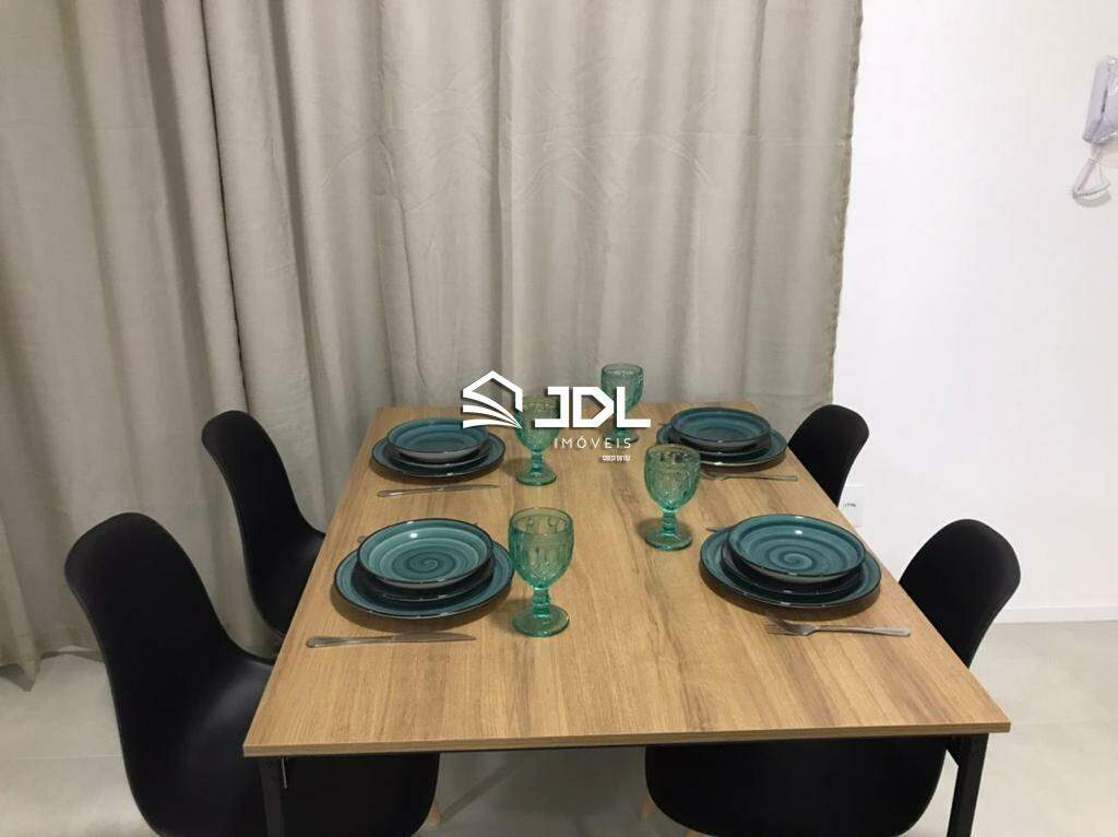 Apartamento à venda no bairro Velha: 