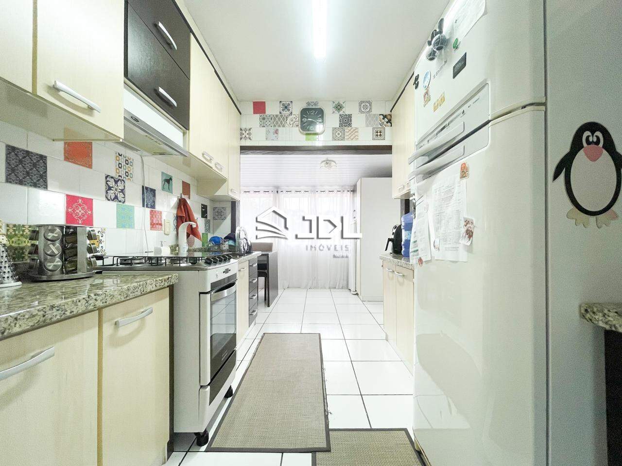 Casa à venda no bairro Velha: 