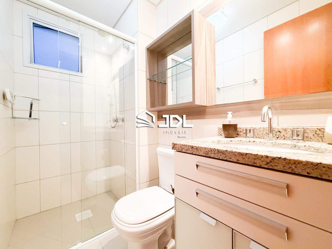 Apartamento à venda no bairro Vila Nova: 
