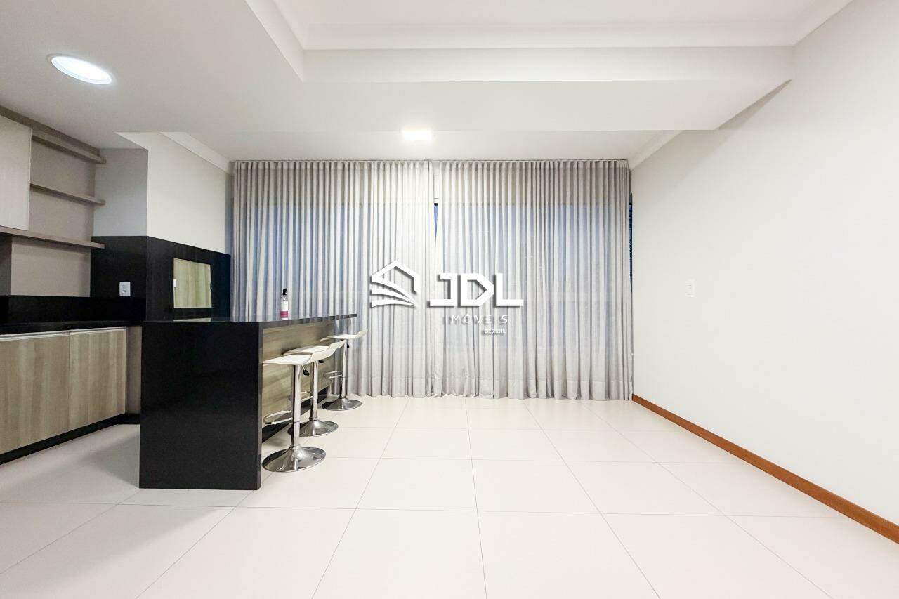 Apartamento à venda no bairro Vila Nova: 