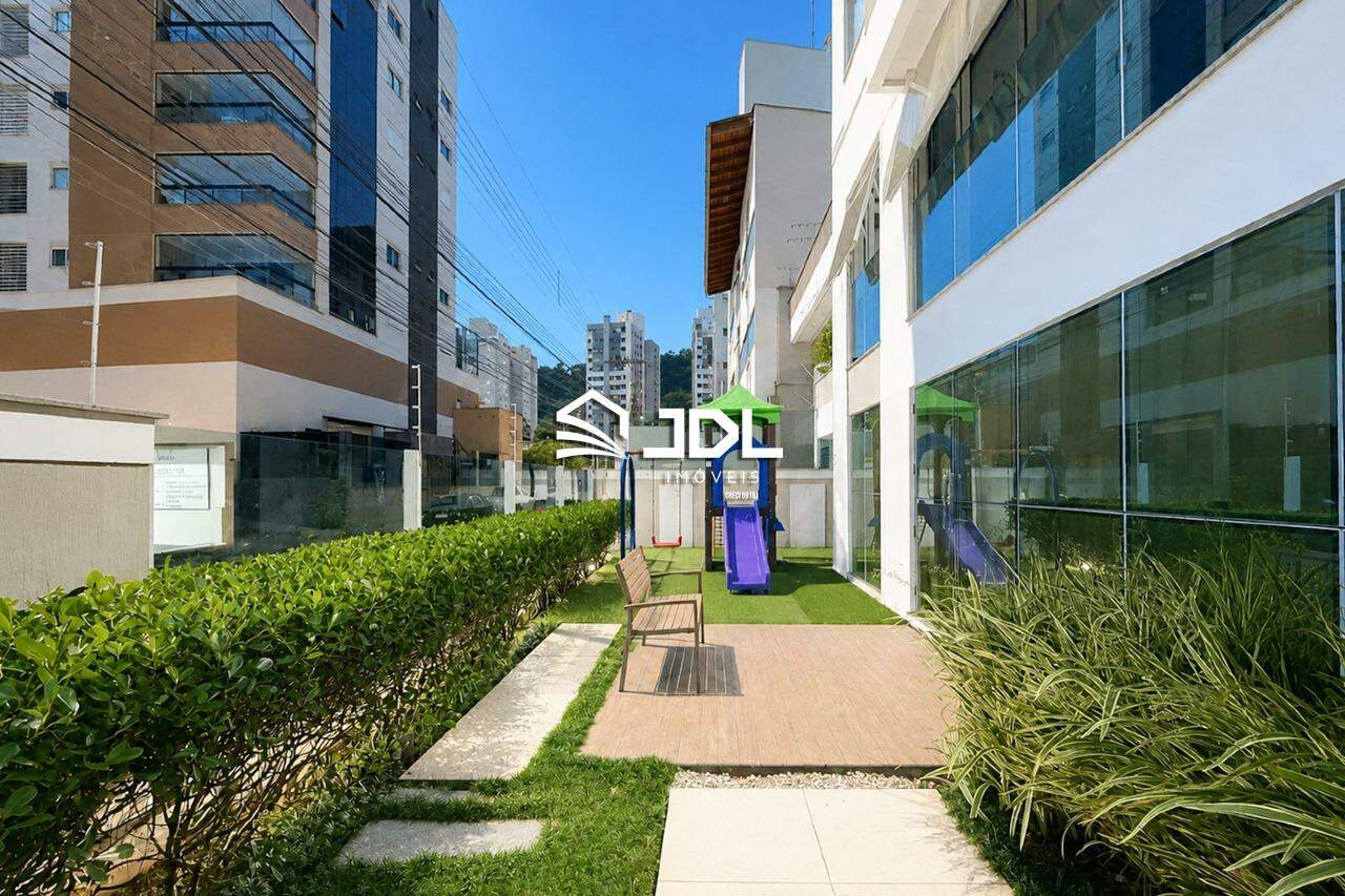 Apartamento à venda no bairro Vila Nova: 