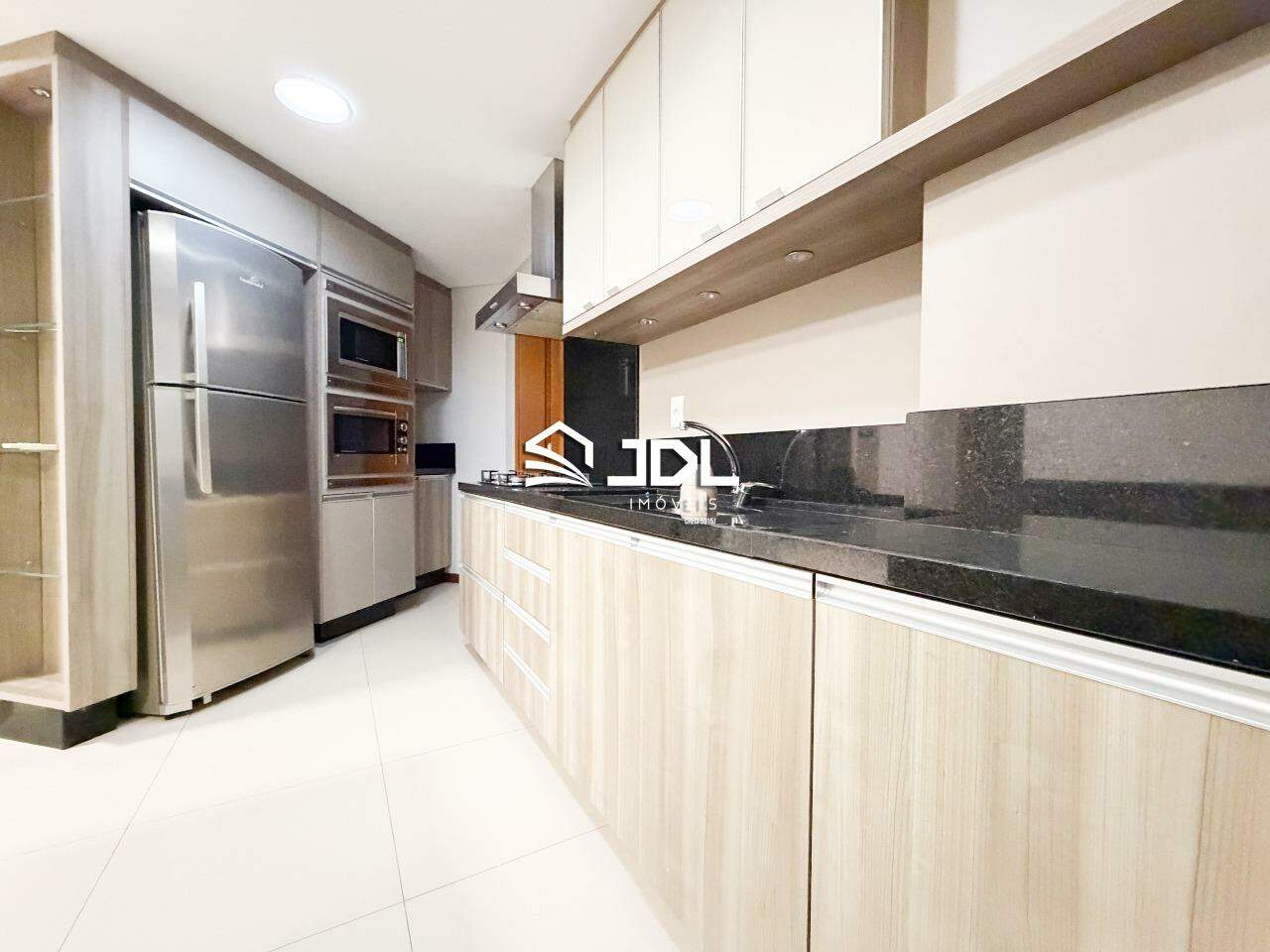 Apartamento à venda no bairro Vila Nova: 