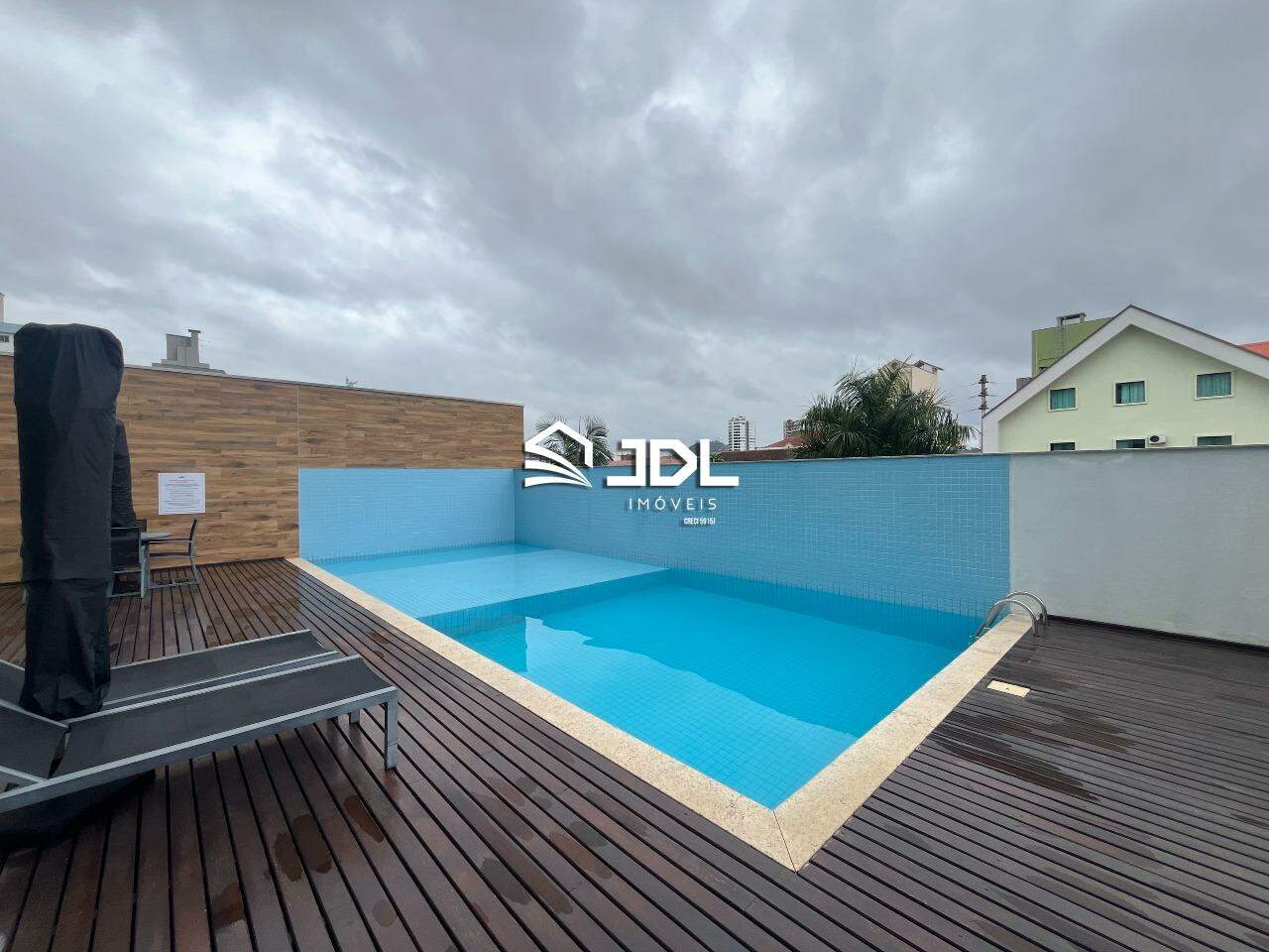 Apartamento à venda no bairro Velha: 