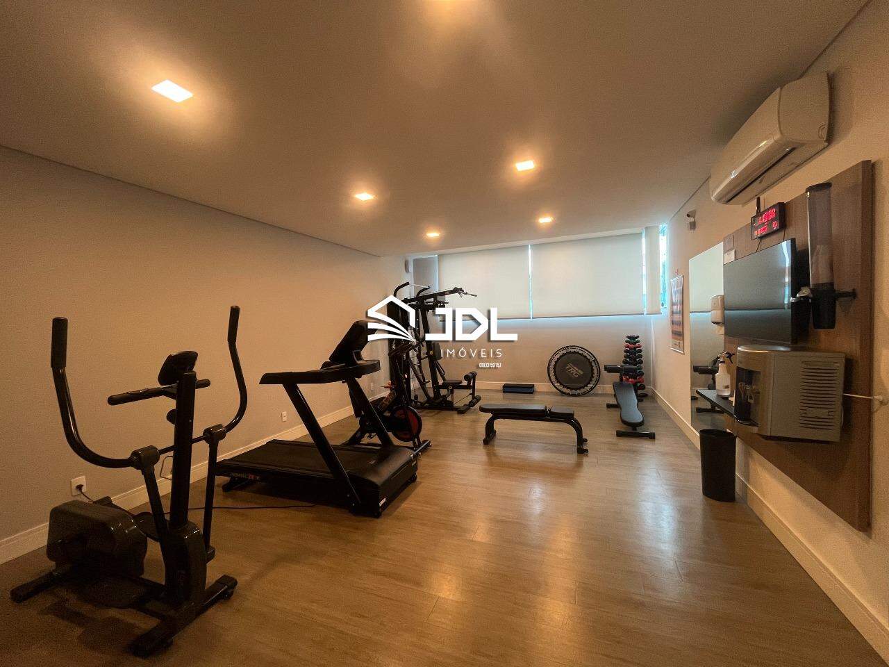 Apartamento à venda no bairro Velha: 