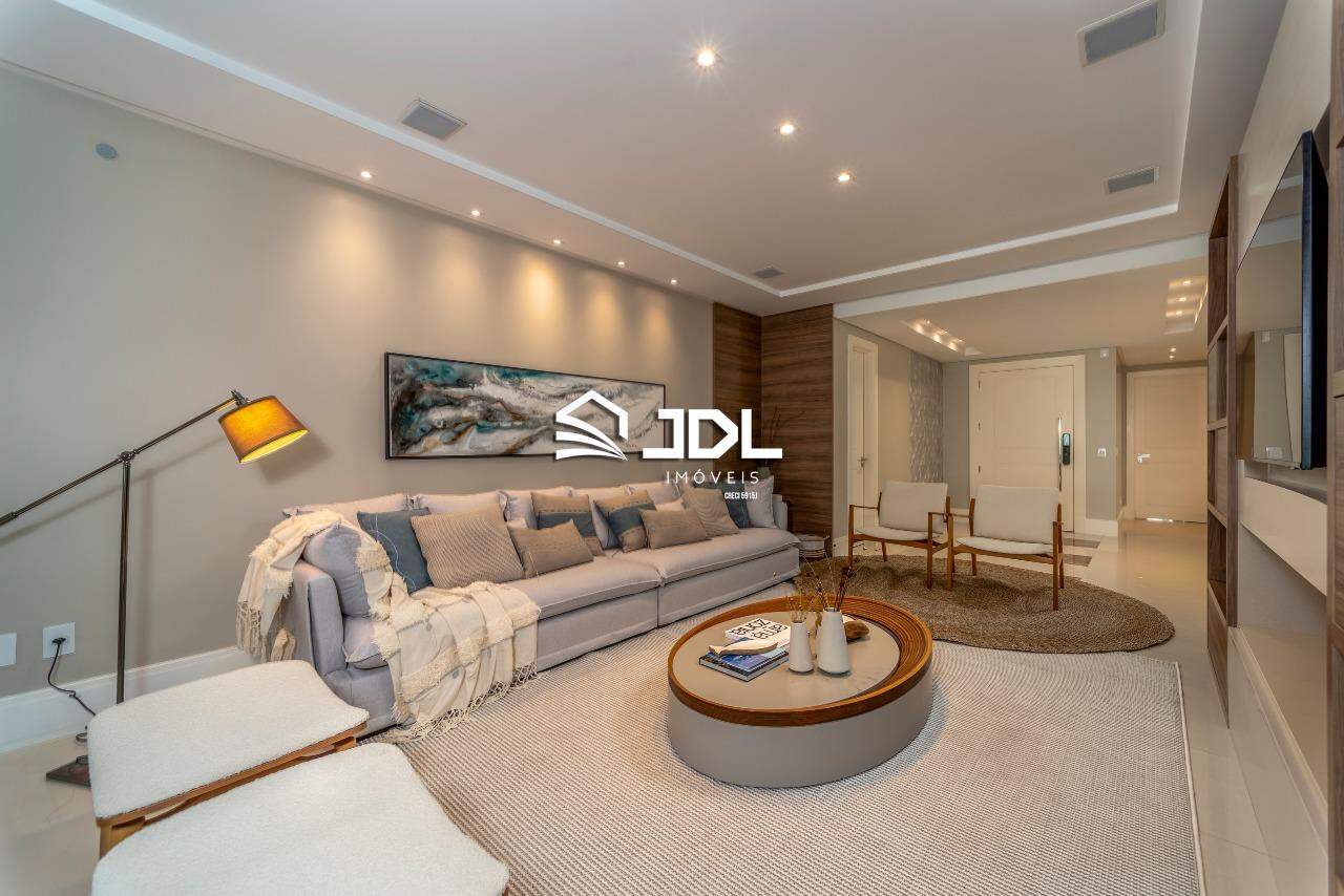 Apartamento à venda no bairro Centro: