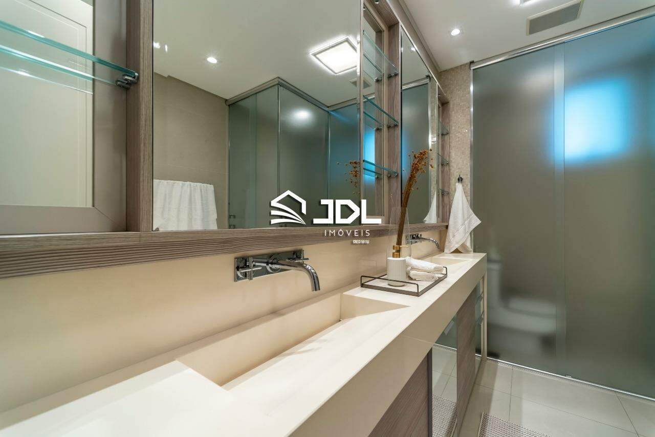 Apartamento à venda no bairro Centro: