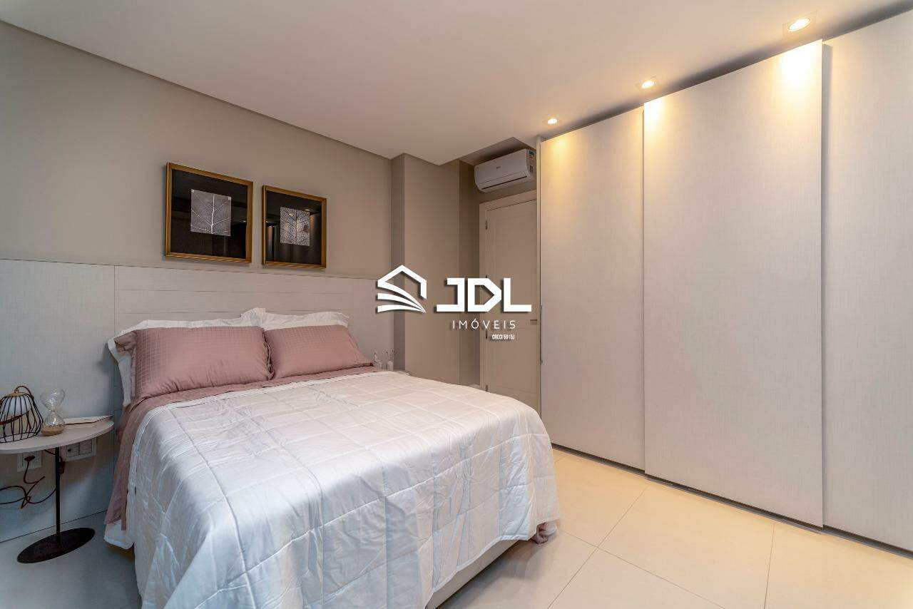 Apartamento à venda no bairro Centro: