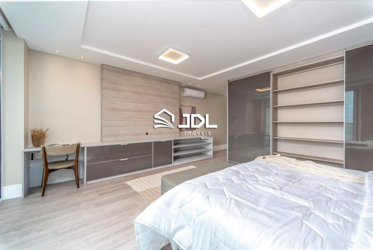 Apartamento à venda no bairro Centro: